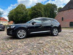 Schwarz Gebraucht 2016 Audi Q7 Ambiente SUV | 34.999 € (Guter Preis)