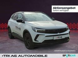 Jade weiß Gebraucht 2024 Opel Grandland X Style SUV | 24.890 € (Fairer Preis)