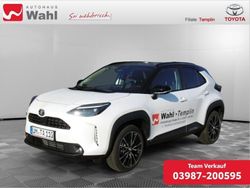 Platinum white pearl Neu 2025 Toyota Yaris Cross Plus SUV | 34.900 € (Teuer)