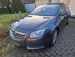 Grau Gebraucht 2009 Opel Insignia Cosmo Limousine | 3.000 € (Guter Preis)
