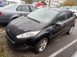 Schwarz Gebraucht 2017 Ford Fiesta Celebration Kleinwagen | 7.950 € (Guter Preis)