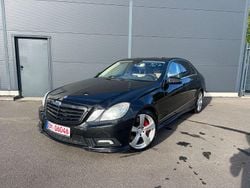 Schwarz Gebraucht 2009 Mercedes E500 AMG line Limousine | 6.999 € (Superpreis)
