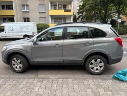 Grau Gebraucht 2009 Chevrolet Captiva SUV | 5.000 € (Fairer Preis)