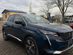 Blau Gebraucht 2021 Peugeot 3008 Allure SUV | 14.900 € (Guter Preis)