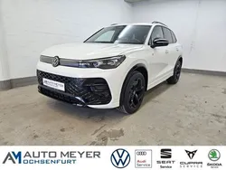 Pure white Neu 2025 VW Tiguan Style SUV | 49.970 € (Fairer Preis)