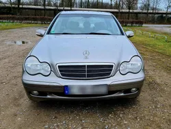 Mercedes C180