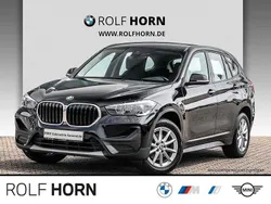 Schwarz Gebraucht 2021 BMW X1 Advantage SUV | 19.910 € (Guter Preis)