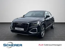 Schwarz (metallic) Gebraucht 2021 Audi Q2 Ambiente SUV | 24.780 € (Fairer Preis)