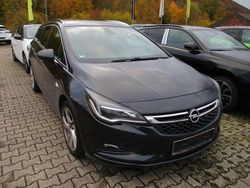 Schwarz Gebraucht 2016 Opel Astra Dynamic Kombi | 10.850 € (Fairer Preis)