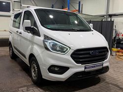 Weiß Gebraucht 2018 Ford Transit Custom Trend Van / Kleinbus | 10.495 € (Superpreis)