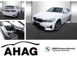 Alpinweiss 3 Gebraucht 2021 BMW 320e Sport Line Kombi | 27.990 € (Etwas zu teuer)