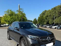 Grau Gebraucht 2023 Mercedes GLC200 SUV | 45.000 € (Fairer Preis)