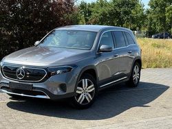 Grau Gebraucht 2022 Mercedes EQB300 Progressive SUV | 28.500 €