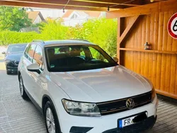 Weiß Gebraucht 2017 VW Tiguan Comfortline SUV | 18.600 € (Fairer Preis)