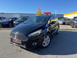 Iridiumschwarz metallic Gebraucht 2015 Ford S-MAX Titanium Van / Kleinbus | 10.490 € (Guter Preis)
