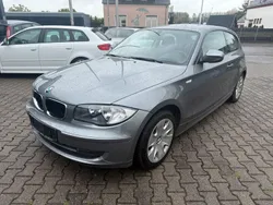 Grau Gebraucht 2009 BMW 116 Advantage Kleinwagen | 8.450 €