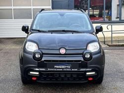 Colore esterno(cinema schwarz) Gebraucht 2024 Fiat Panda Cross Kleinwagen | 13.290 € (Fairer Preis)