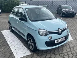 Pastellblau (blau) Gebraucht 2018 Renault Twingo LIMITED Kleinwagen | 8.450 € (Fairer Preis)