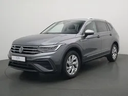 Grau Gebraucht 2023 VW Tiguan Allspace SUV | 33.490 € (Fairer Preis)