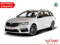 Weiß Gebraucht 2019 Skoda Octavia RS Kombi | 26.950 € (Teuer)