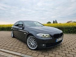 Grau Gebraucht 2010 BMW 523 Shadowline Limousine | 9.290 € (Guter Preis)