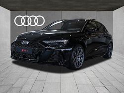Mythosschwarz metallic Neu 2025 Audi RS3 Sportback S-Line Kleinwagen | 71.950 € (Fairer Preis)
