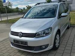 Silber Gebraucht 2011 VW Touran Comfortline Van / Kleinbus | 4.990 € (Guter Preis)
