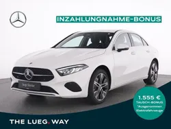 Weiß Gebraucht 2024 Mercedes A250 Progressive Limousine | 30.485 € (Guter Preis)