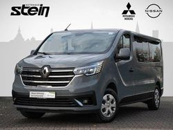 Grau Gebraucht 2021 Renault Trafic Life Van | 26.640 € (Teuer)