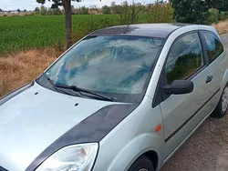 Grün Gebraucht 2004 Ford Fiesta Viva Kleinwagen | 1.300 € (Fairer Preis)
