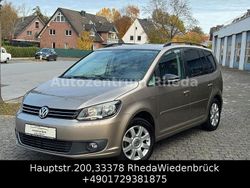 Beige Gebraucht 2012 VW Touran Match Van / Kleinbus | 5.999 € (Fairer Preis)