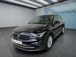 Schwarz Gebraucht 2022 VW Tiguan SUV | 25.499 € (Superpreis)