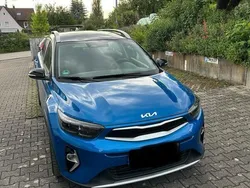 Blau Gebraucht 2021 Kia Stonic 2 SUV | 15.000 €