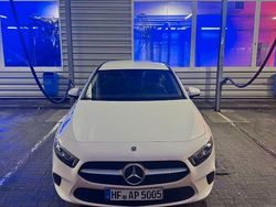 Weiß Gebraucht 2021 Mercedes A180 Progressive Limousine | 19.000 € (Guter Preis)