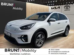 Weiß Gebraucht 2021 Kia e-Niro 3 SUV | 22.980 € (Superpreis)