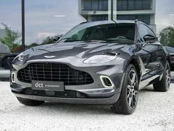Grau Gebraucht 2020 Aston Martin DBX SUV | 133.900 € (Teuer)