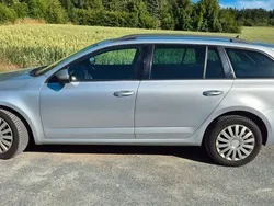 Silber Gebraucht 2017 Skoda Octavia Style Kombi | 8.950 € (Guter Preis)