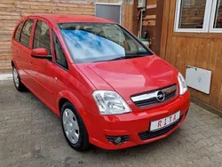 Rot Gebraucht 2006 Opel Meriva Van / Kleinbus | 4.980 € (Teuer)