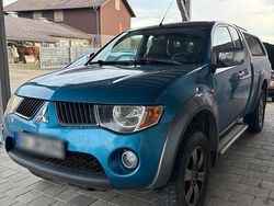 Blau Gebraucht 2007 Mitsubishi L200 Abholung | 8.500 €