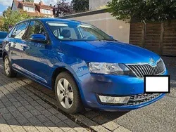 Blau Gebraucht 2015 Skoda Rapid Active Kombi | 9.000 € (Fairer Preis)