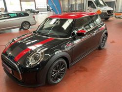 Midnight black ii (c4r) Gebraucht 2023 Mini Cooper Essential Kleinwagen | 24.950 € (Fairer Preis)