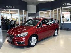 Flamencorot brillanteffekt met Gebraucht 2015 BMW 218 Luxury Line Kombi | 15.410 € (Fairer Preis)