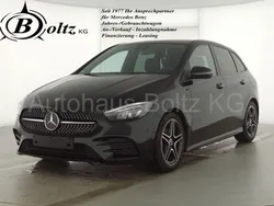 Schwarz Gebraucht 2022 Mercedes B200 AMG Van / Kleinbus | 28.900 € (Fairer Preis)
