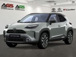 Grün Neu 2025 Toyota Yaris Cross Plus SUV | 36.650 € (Teuer)