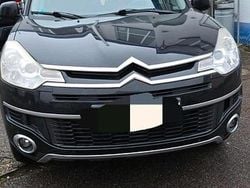 Schwarz Gebraucht 2010 Citroën C-Crosser SUV | 4.399 € (Etwas zu teuer)