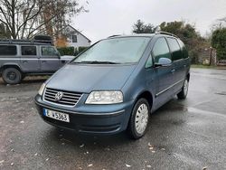 Blau Gebraucht 2005 VW Sharan Van / Kleinbus | 1.750 € (Superpreis)