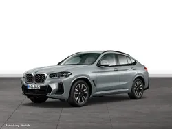 Grau Gebraucht 2024 BMW X4 SUV | 60.074 € (Fairer Preis)