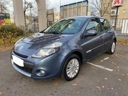Grau Gebraucht 2010 Renault Clio II Dynamique Kleinwagen | 2.650 € (Guter Preis)