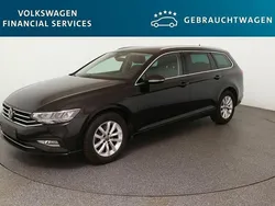Schwarz Gebraucht 2023 VW Passat Business Kombi | 29.590 € (Fairer Preis)