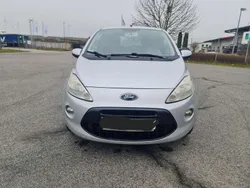 Moonlightsilber metallic Gebraucht 2011 Ford Ka Titanium Kleinwagen | 2.600 € (Fairer Preis)